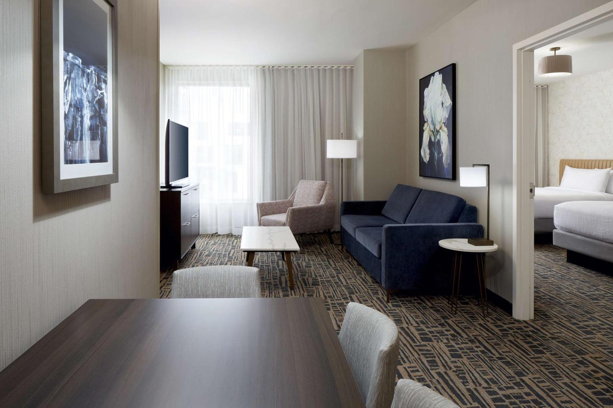 Homewood Suites By Hilton Montreal Midtown Exterior photo